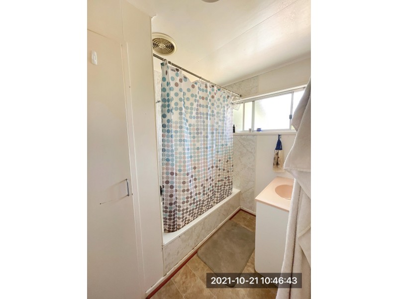 20 Bradman Street, Moranbah QLD 4744