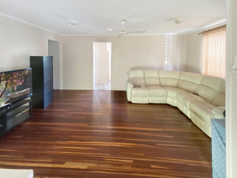 3 Flinders Drive, Moranbah QLD 4744