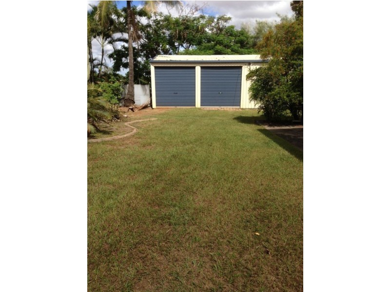 20 McCool Street, Moranbah QLD 4744