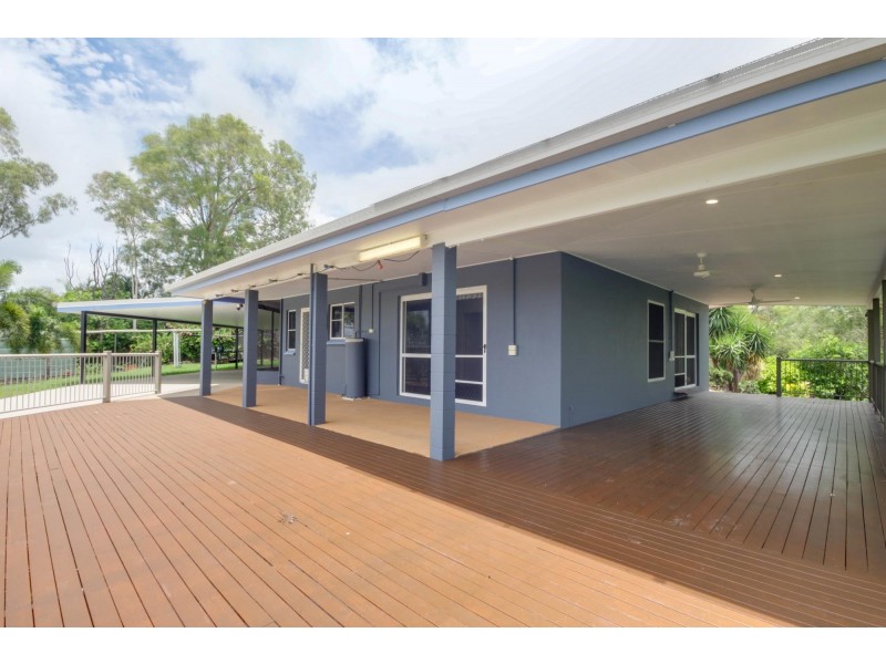 31 Rollinson Drive, Victoria Plains QLD 4751