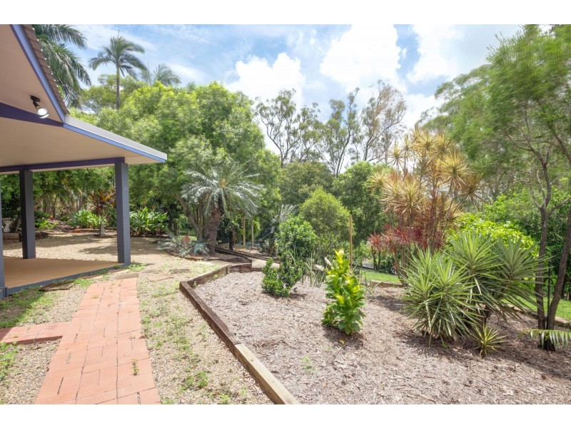 31 Rollinson Drive, Victoria Plains QLD 4751