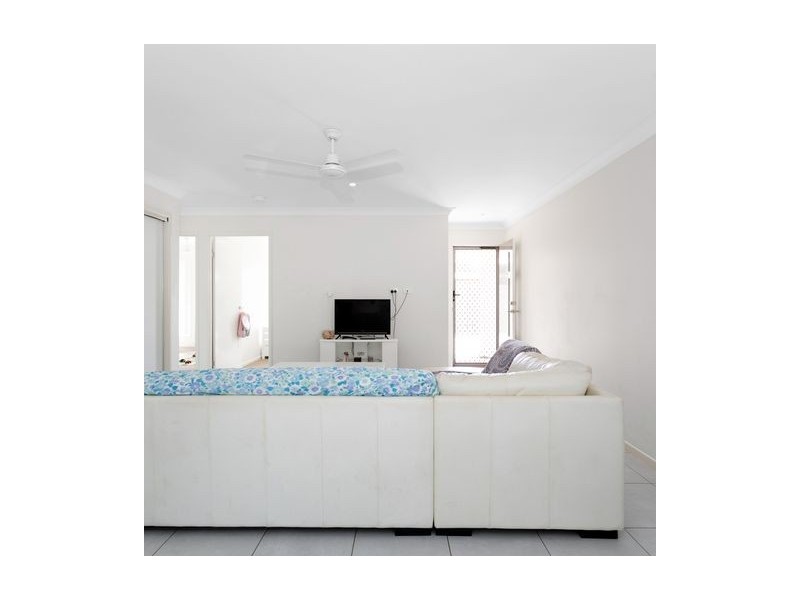 1/8 Maud Street, Mirani QLD 4754