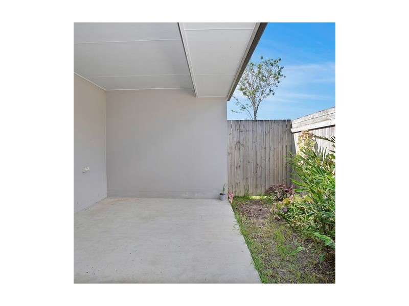 1/8 Maud Street, Mirani QLD 4754