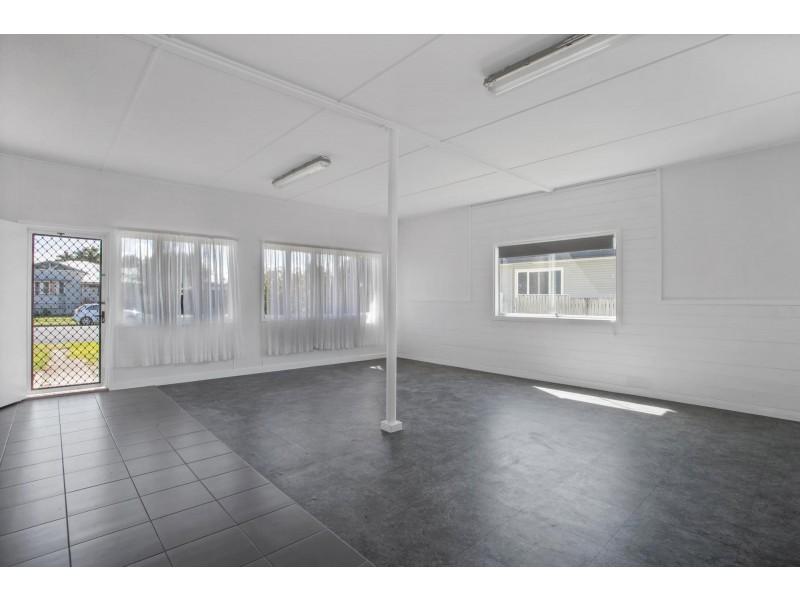 27 Field Street, West Mackay QLD 4740