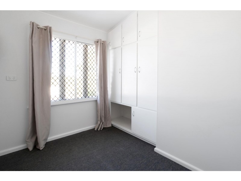 27 Field Street, West Mackay QLD 4740