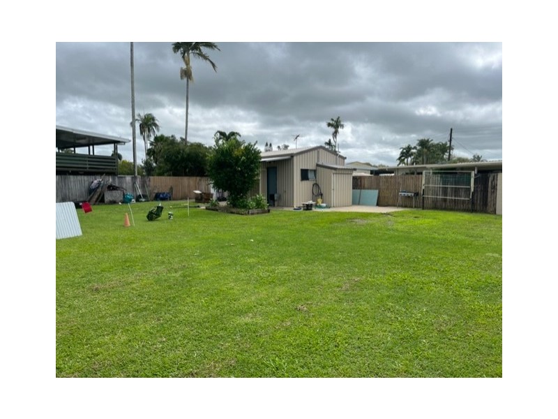 6 Alexandra Road, Alexandra QLD 4740