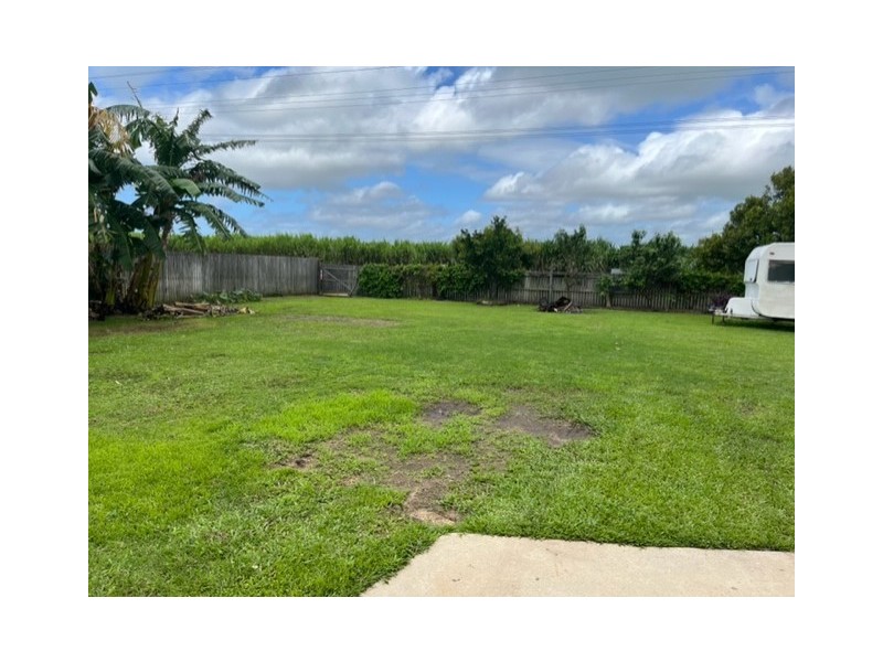 6 Alexandra Road, Alexandra QLD 4740