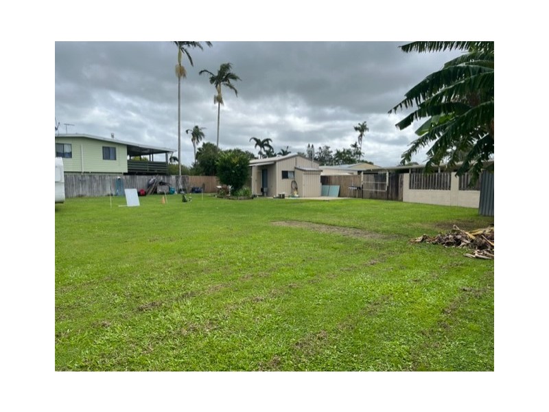 6 Alexandra Road, Alexandra QLD 4740