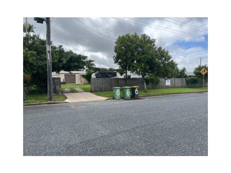 6 Alexandra Road, Alexandra QLD 4740