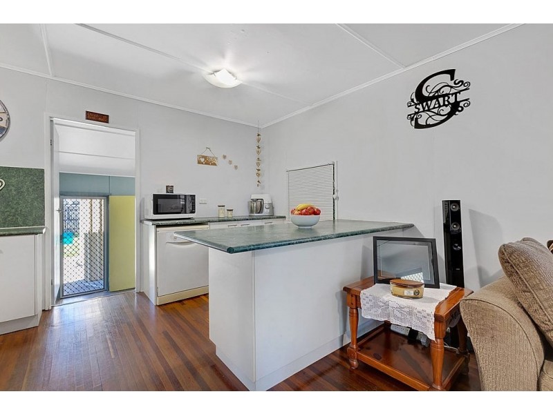 2 Robinson Street, North Mackay QLD 4740