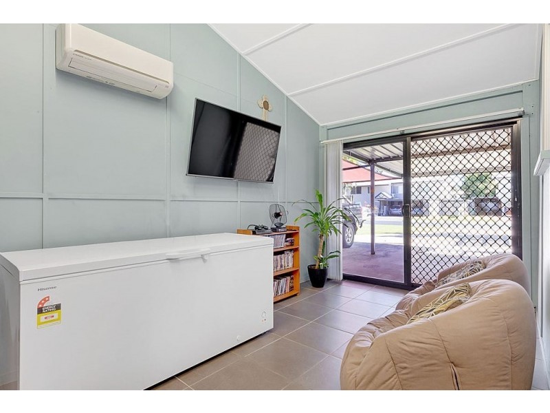 2 Robinson Street, North Mackay QLD 4740