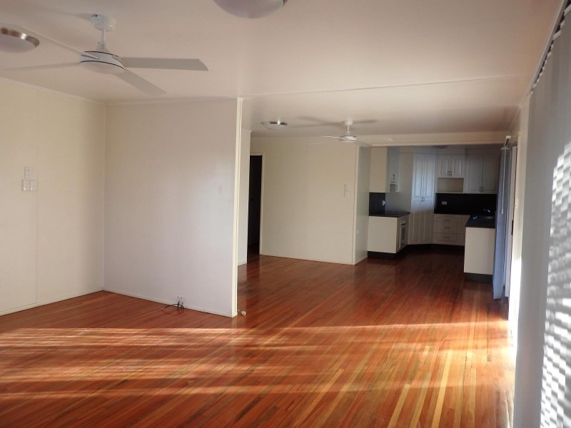 35 Brock Crescent, Dysart QLD 4745