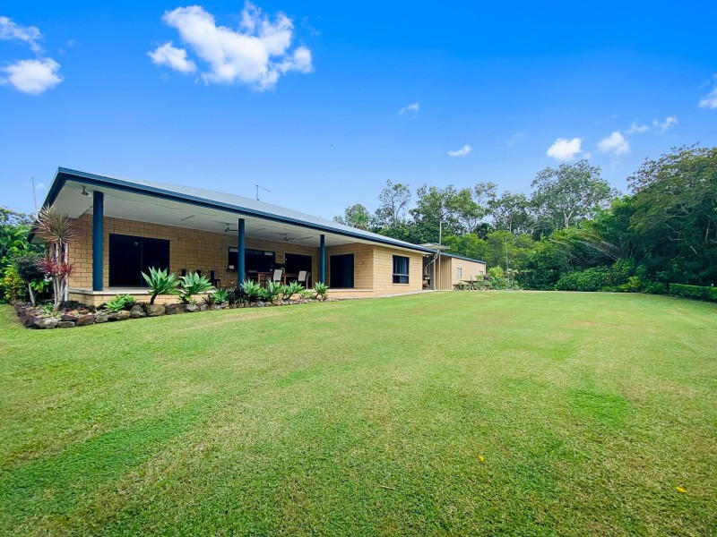 14 Champion Court, Alligator Creek QLD 4740