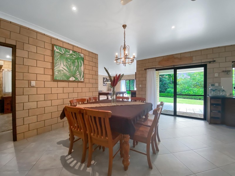 14 Champion Court, Alligator Creek QLD 4740