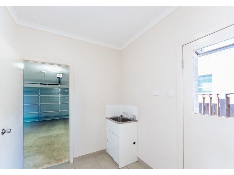 14 Village Cct, Eimeo QLD 4740