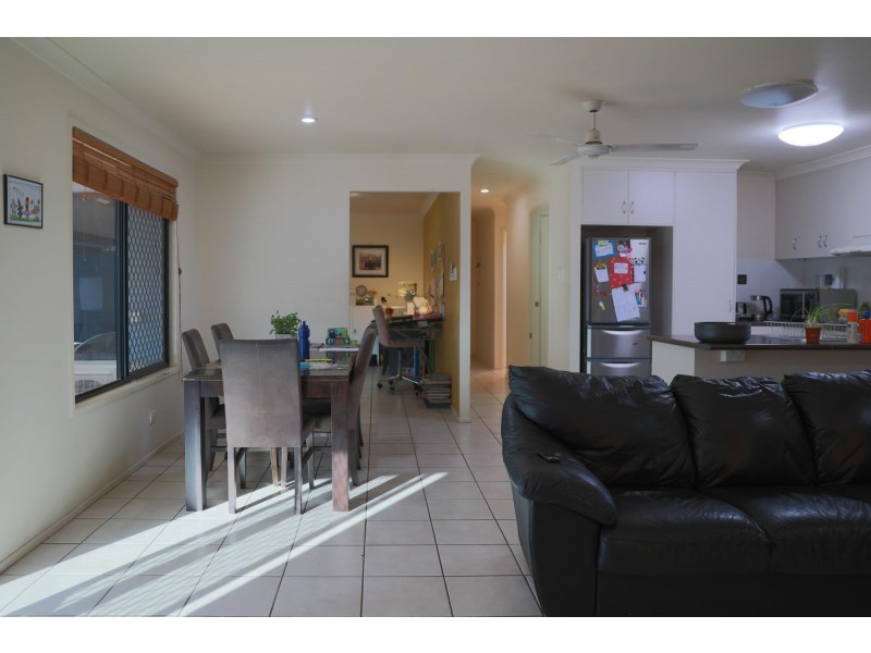 3 Savannah Drive, Moranbah QLD 4744