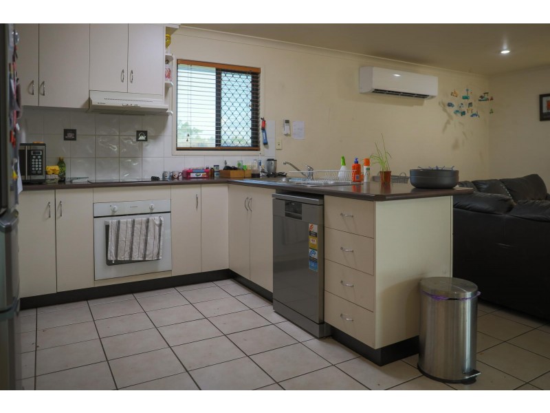 3 Savannah Drive, Moranbah QLD 4744