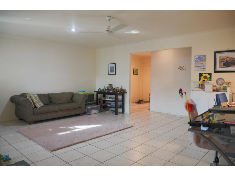 3 Savannah Drive, Moranbah QLD 4744