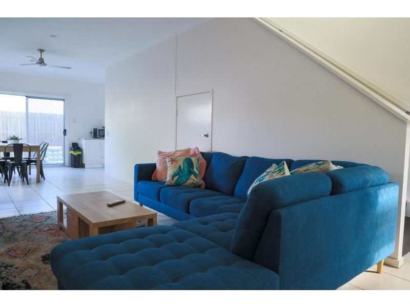 A&B/2 Cobb Court, Moranbah QLD 4744
