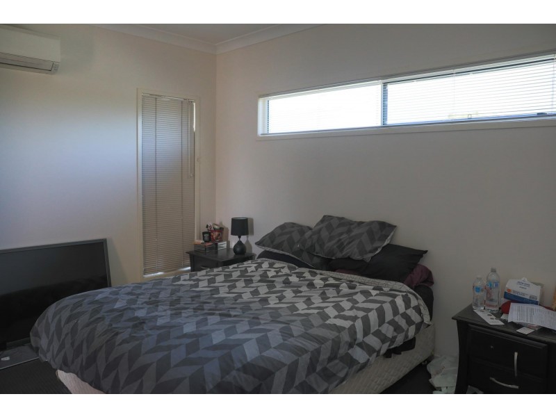 A&B/2 Cobb Court, Moranbah QLD 4744