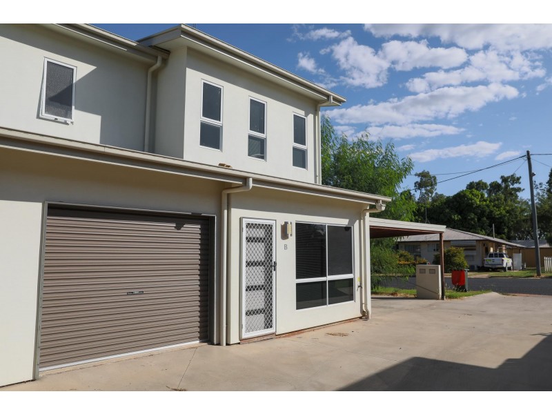 A&B/2 Cobb Court, Moranbah QLD 4744