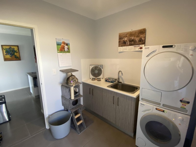 8 Cartledge Crt, North Mackay QLD 4740