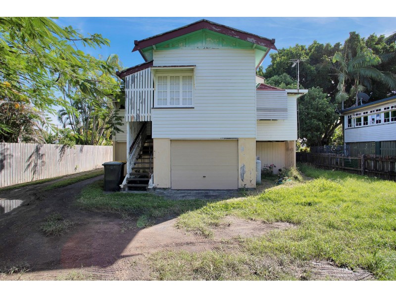 19 Kennedy Street, South Mackay QLD 4740
