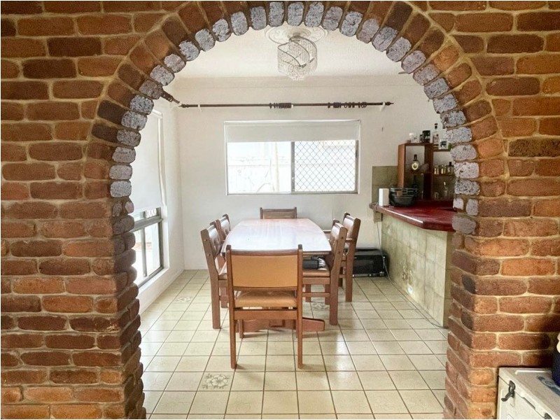 5 Ash Street, Slade Point QLD 4740