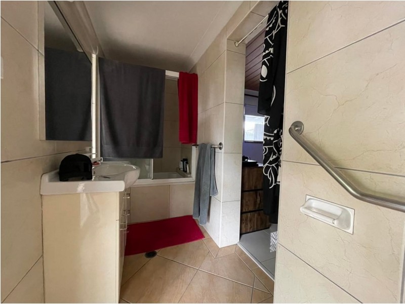 5 Ash Street, Slade Point QLD 4740