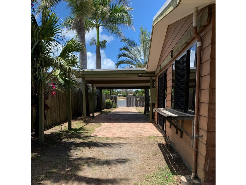42 South Pacific Avenue, Slade Point QLD 4740