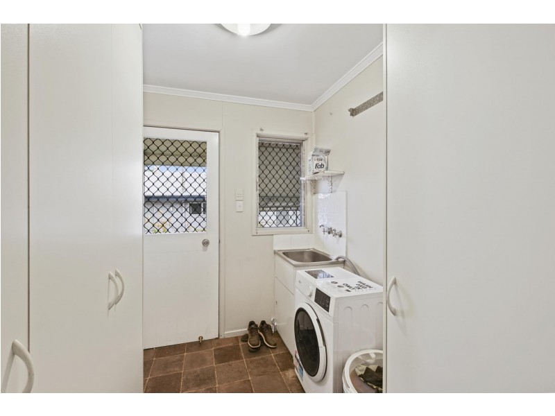 16 Lawrence Street, Moranbah QLD 4744