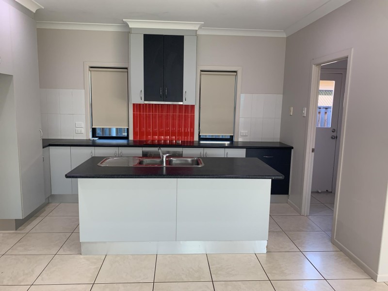 79 Village Circuit, Eimeo QLD 4740