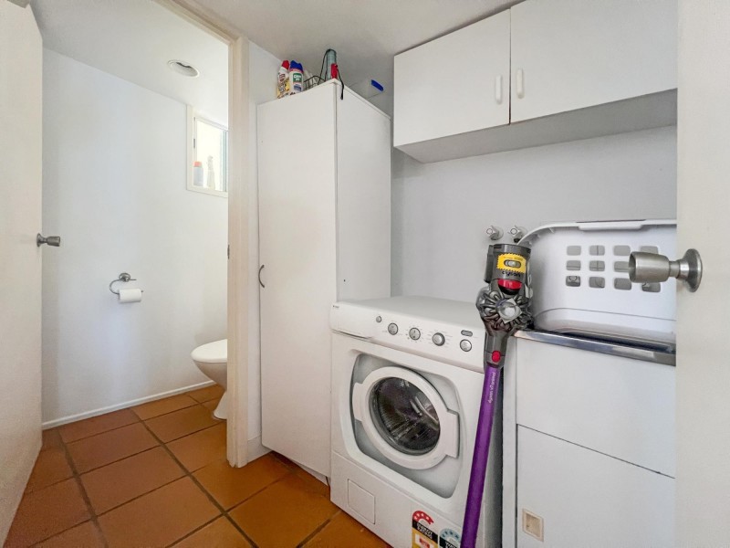 10/17 Beach Road, Dolphin Heads QLD 4740