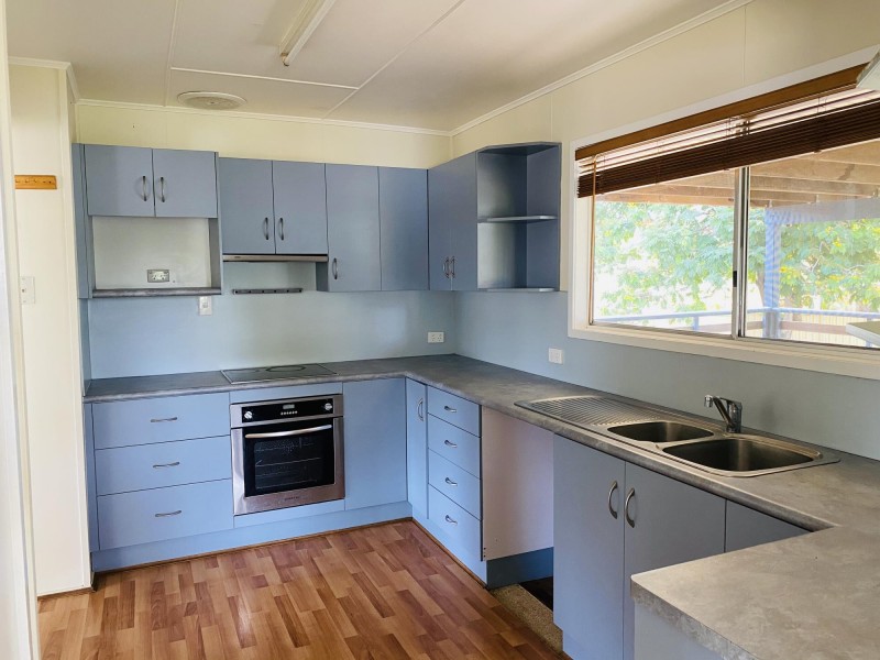 5 Beatty Court, Dysart QLD 4745