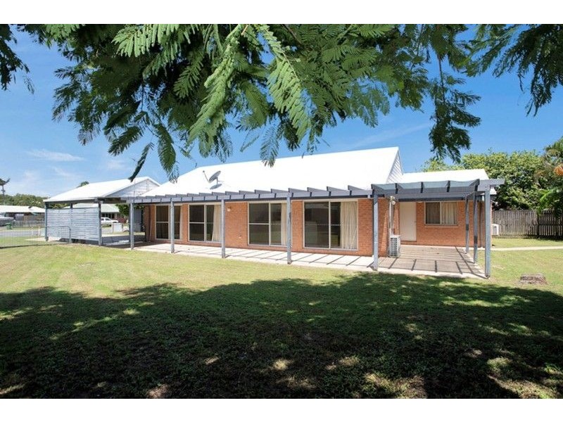 8 Rhonda Court, Andergrove QLD 4740