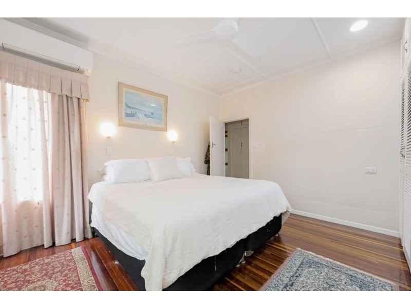 1 Hyne Street, Mackay QLD 4740