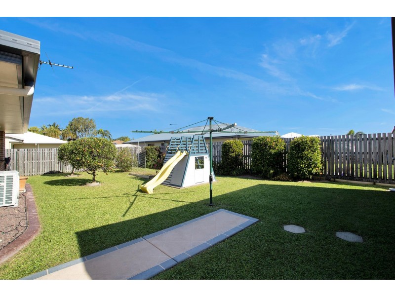 11 Deguara Drive, Beaconsfield QLD 4740
