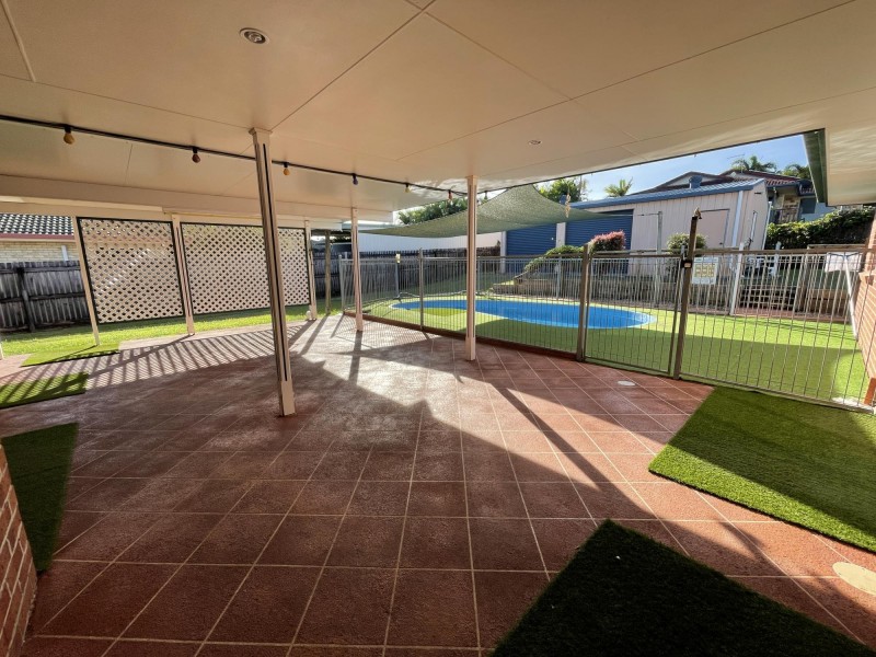 6 Foxtail Court, Glenella QLD 4740