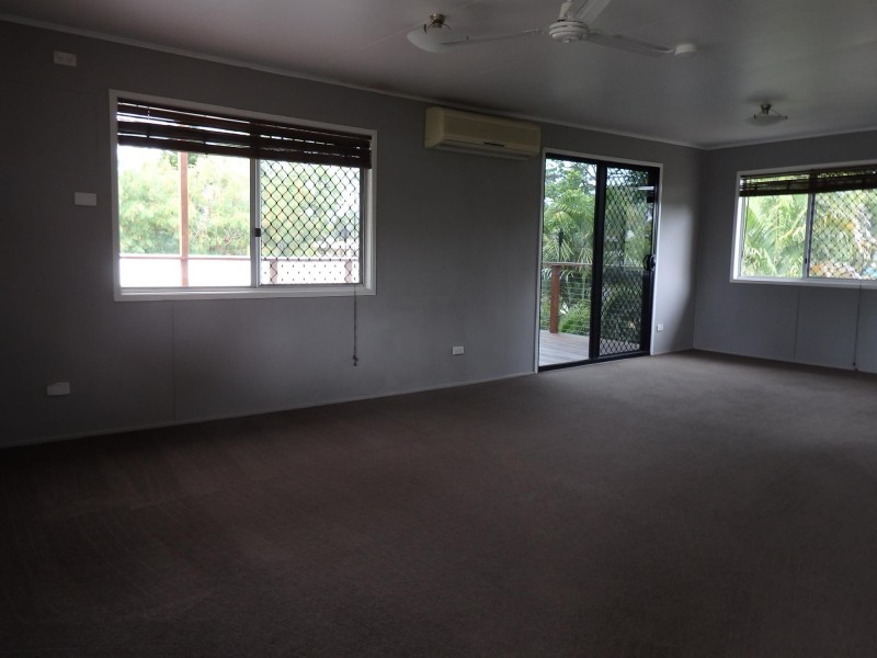 39 Brock Crescent, Dysart QLD 4745