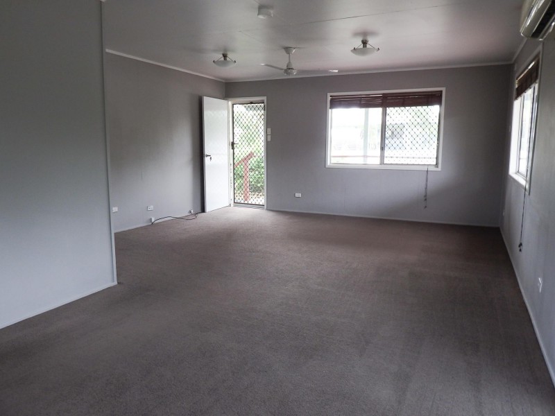 39 Brock Crescent, Dysart QLD 4745