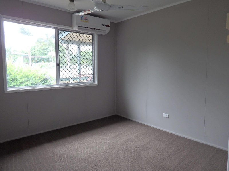 39 Brock Crescent, Dysart QLD 4745