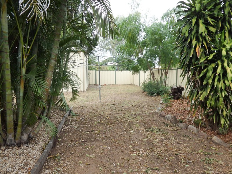 39 Brock Crescent, Dysart QLD 4745