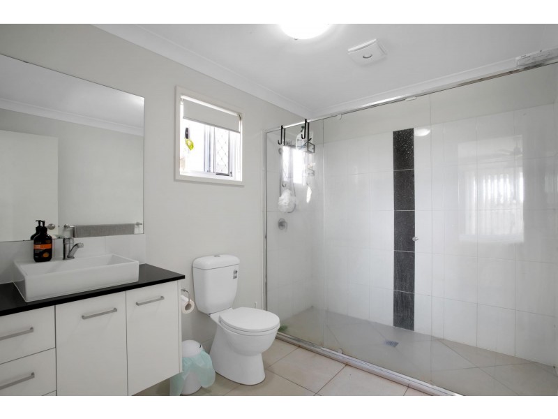 1, 2 & 3/17 Willoughby Crescent, East Mackay QLD 4740
