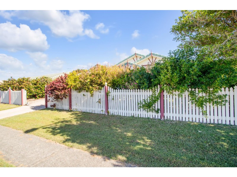 42 Amhurst Street, Slade Point QLD 4740