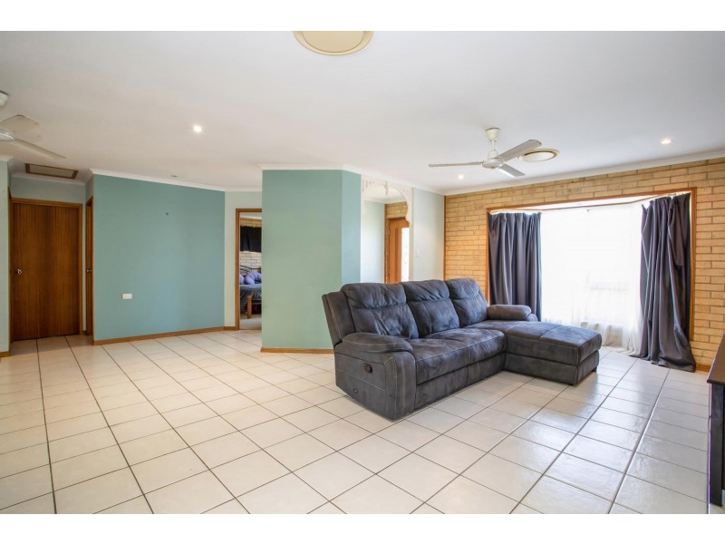 42 Amhurst Street, Slade Point QLD 4740