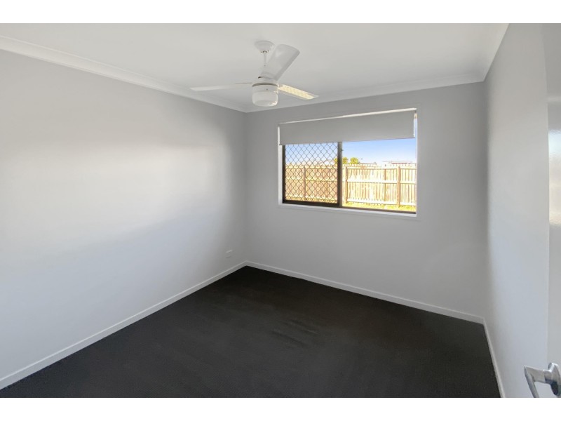 11 Isobel Avenue, Mirani QLD 4754