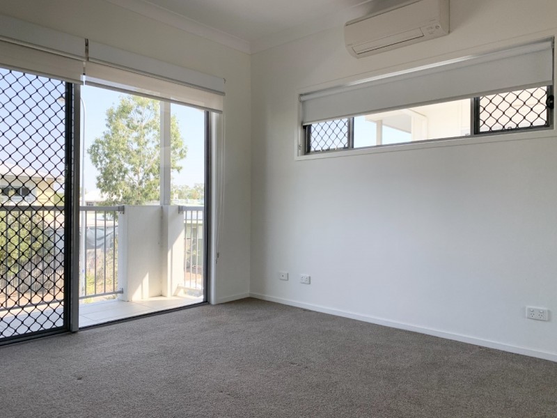 9 (1/8) Matheson Ct, Middlemount QLD 4746