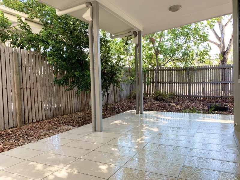 9 (1/8) Matheson Ct, Middlemount QLD 4746