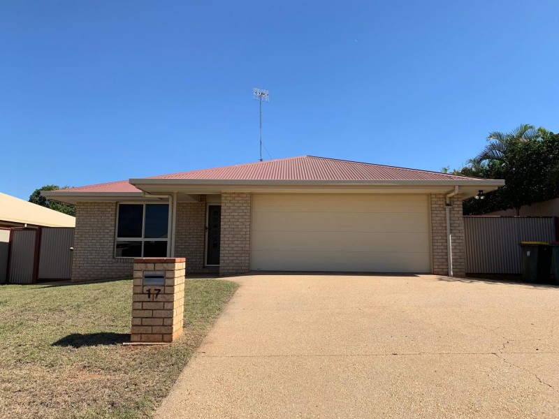 17 Thurston Drive, Moranbah QLD 4744