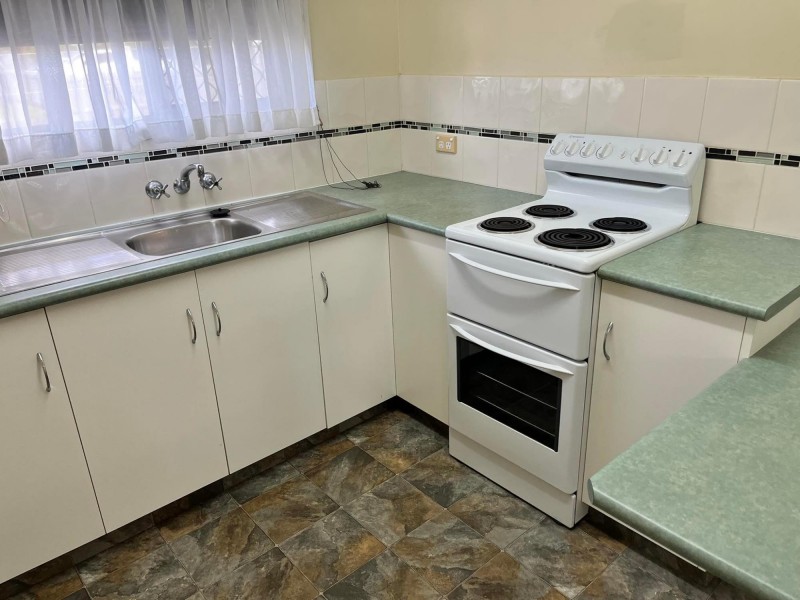 1/98A Andergrove Road, Andergrove QLD 4740